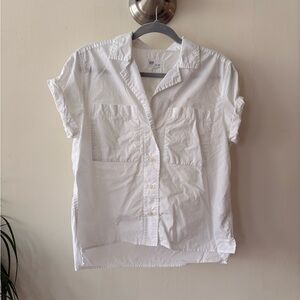 GAP White Camp Shirt with Short Sleeves Size Small